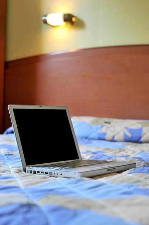 Hotel Amarante เบอซองซง ภายนอก รูปภาพ